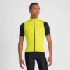 Sportful Fiandre Light NoRain Men's Vest - Red Wine 2 Sportful Fiandre Light NoRain Men's Vest - Red Wine -Deals Sport Gilet Store SF20023Cedar1 1
