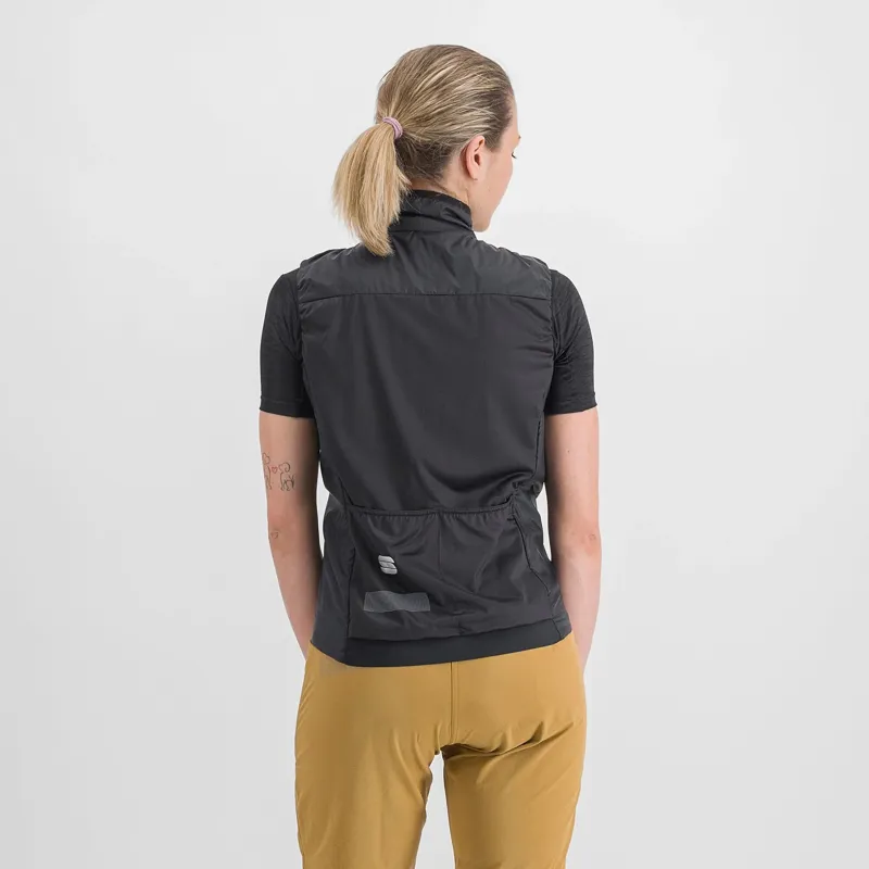 Sportful Giara Women's Layer Vest - Black 3 Sportful Giara Women's Layer Vest - Black - Image 2